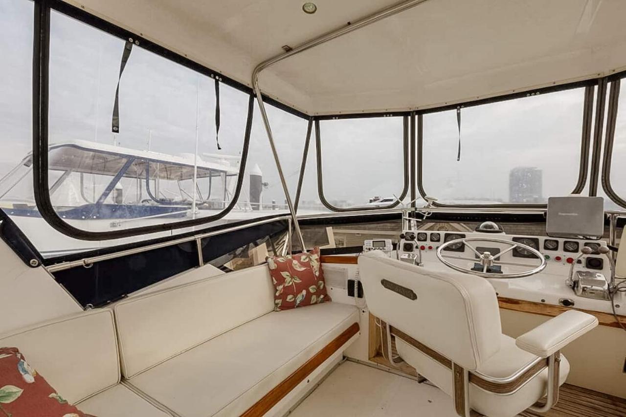 2Br Spacious & Comfy 43' Yacht - Heat & Ac - On The Freedom Trail - Best Nights Sleep Boston Bagian luar foto